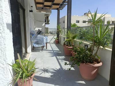 استوديو  للايجار في الدوار الرابع، عمان - Furnished Apartment For Rent In 4th Circle