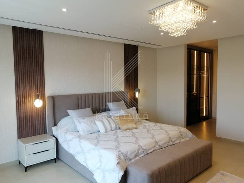4 Photo