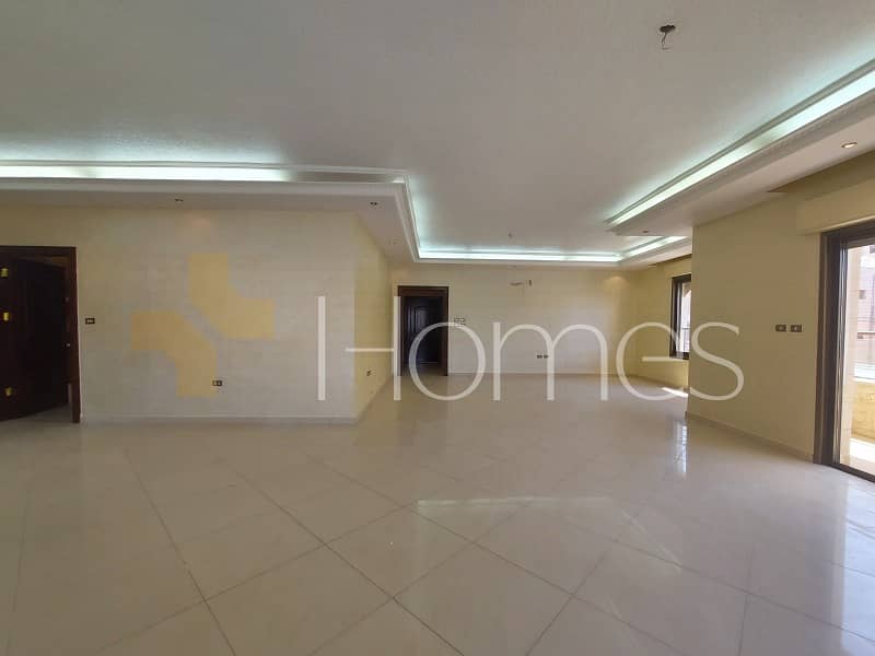 3 Photo