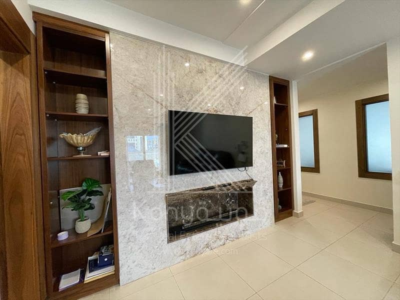 6 Photo