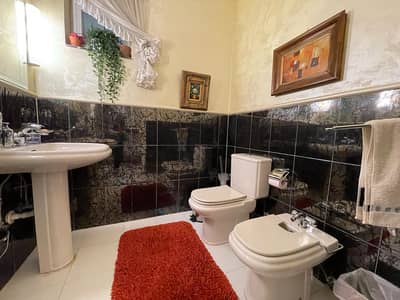 5 Bedroom Villa for Sale in Khalda, Amman - Photo