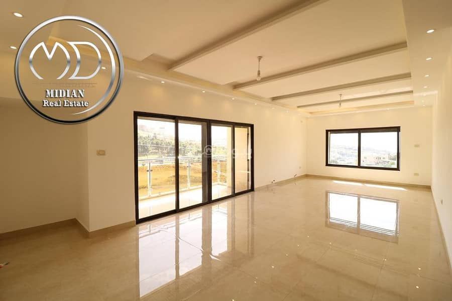 3 Bedrooms Apartment For Sale in Jabal Amman, Amman