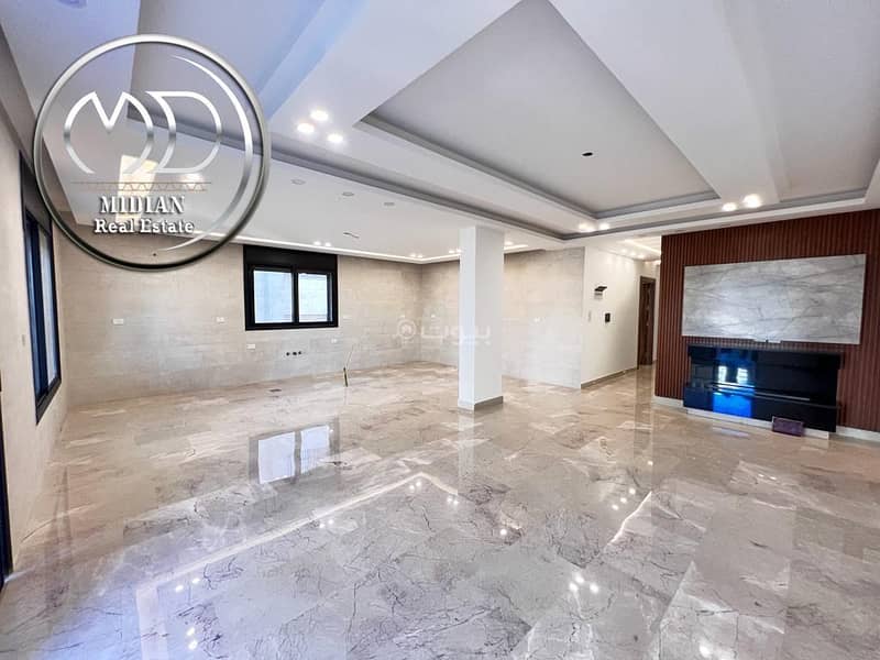 4 Bedrooms Apartment For Sale in Jabal Amman, Amman