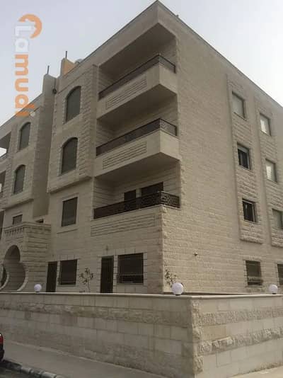 3 Bedroom Flat for Sale in Jabal Alhussein, Amman - Apartment for sale