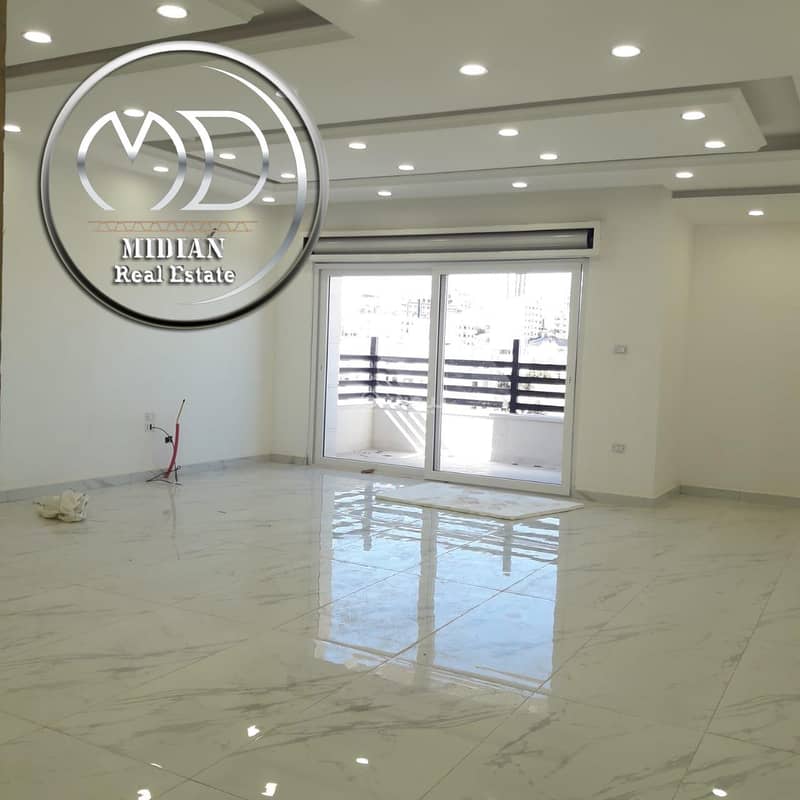 4 Bedroom Apartment For Sale in Jabal Amman, Amman