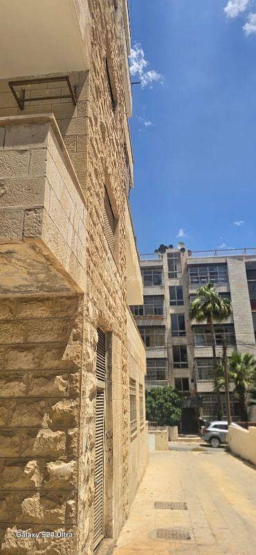Hotel Apartment for Sale in Um Uthaynah Alsharqi, Amman - Commercial Building For Sale Um Uthaynah Alsharqi, Amman