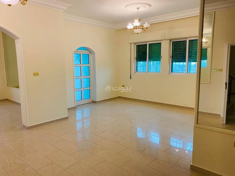 4 Bedrooms Villa For Sale Shafa Badran, Amman