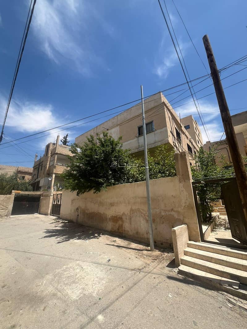Commercial Building For Sale in Al Russayfah, Zarqa