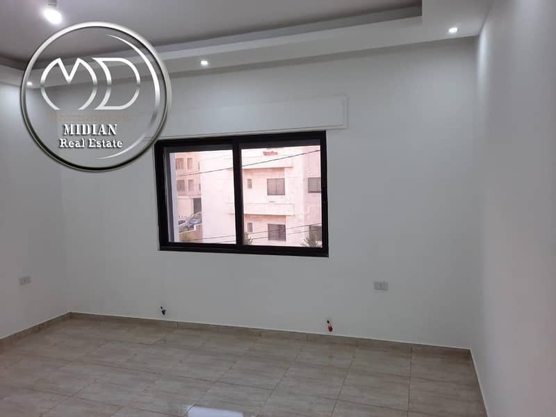 3 Bedrooms Apartment For Sale Jabal Amman, Amman