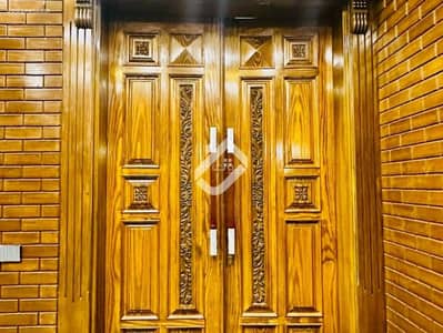 فلیٹ 3 غرف نوم للبيع في نجل، معان - 3 Bedrooms Apartment For Sale in Amman