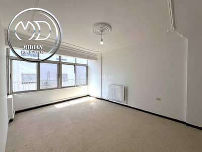 2 Bedroom Flat for Sale in Khalda, Amman - 2 Bedrooms Apartment For Sale Khalda, Amman