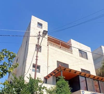 شقة فندقية  للبيع في صافوط، السلط - مبنى تجاري للبيع في صافوت، السلط