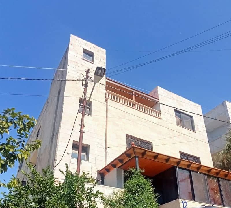مبنى تجاري للبيع في صافوت، السلط مبنى تجاري للبيع في صافوت، السلط