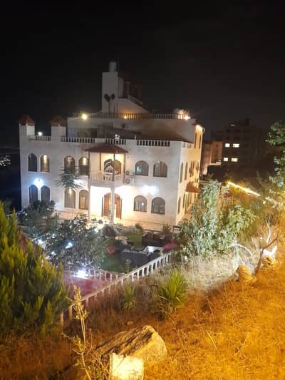 11 Bedroom Villa for Sale in Al Jubaiha, Amman - 11 Bedrooms Villa For Sale in Al Jubaiha, Amman
