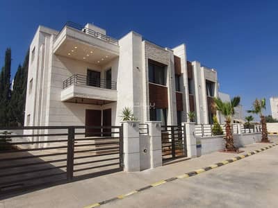 فیلا 5 غرف نوم للبيع في شارع المطار، عمان - فيلا 5 غرف نوم للبيع على شارع المطار في عمان