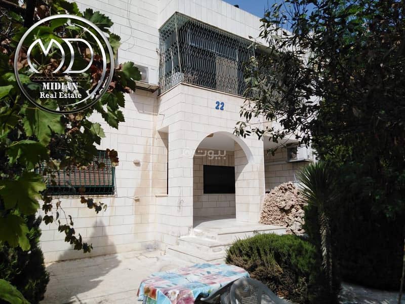 فيلا 6 غرف نوم للبيع في أم السماق، عمان