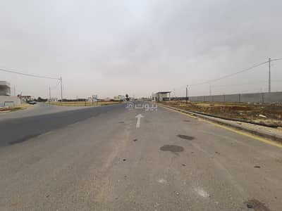 Chalet for Sale in Airport Road, Amman - Residential Land For Sale 5400 Square Meters Airport Road Amman