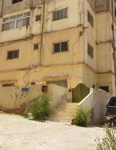 شقة فندقية  للبيع في الزرقاء الجديدة، الزرقاء - مبنى تجاري للبيع في الزرقاء الجديدة، الزرقاء