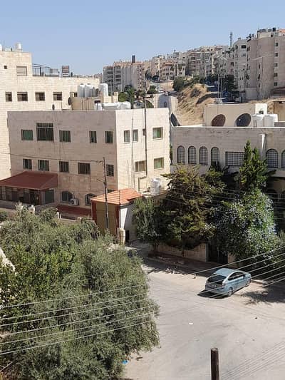 3 Bedroom Flat for Rent in Jabal Alhussein, Amman - 3 Bedrooms Apartment For Rent Jabal Alhussein, Amman