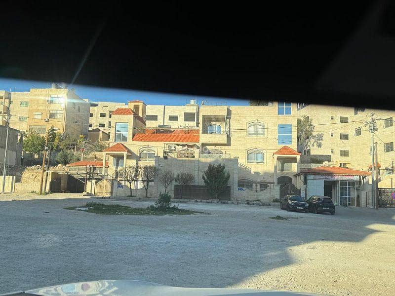 مبنى تجاري للبيع في طبربور، عمان