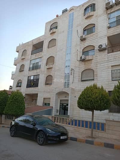 فلیٹ 3 غرف نوم للبيع في الجبيهة، عمان - شقة مكونة من 3 غرف نوم للبيع في الجبيهة، عمان