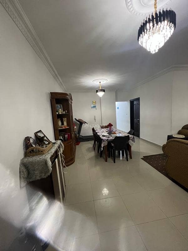 4 Bedrooms Apartment For Sale in Raghadan, Amman