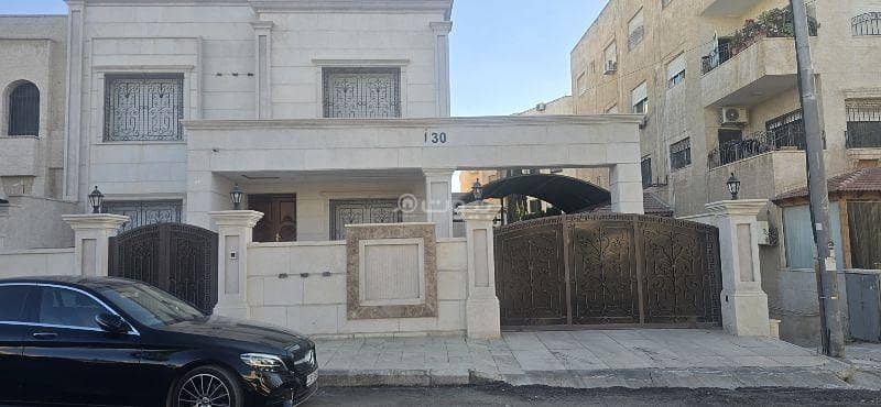 فيلا 5 غرف نوم للبيع في رابية، عمان فيلا 5 غرف نوم للبيع في رابية، عمان