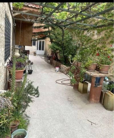 3 Bedroom Flat for Sale in Tabarbour, Amman - 3 Bedrooms Apartment For Sale in Tabarbour, Amman