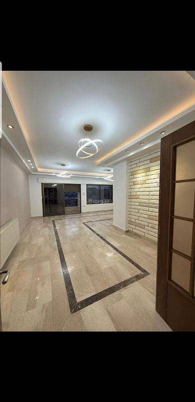 شقة مكونة من 3 غرف نوم للبيع في خالد، عمان