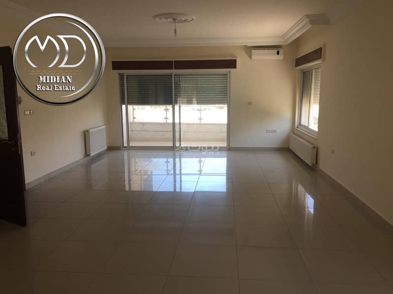 شقة مكونة من 4 غرف نوم للإيجار في الرابية، عمان شقة مكونة من 4 غرف نوم للإيجار في الرابية، عمان