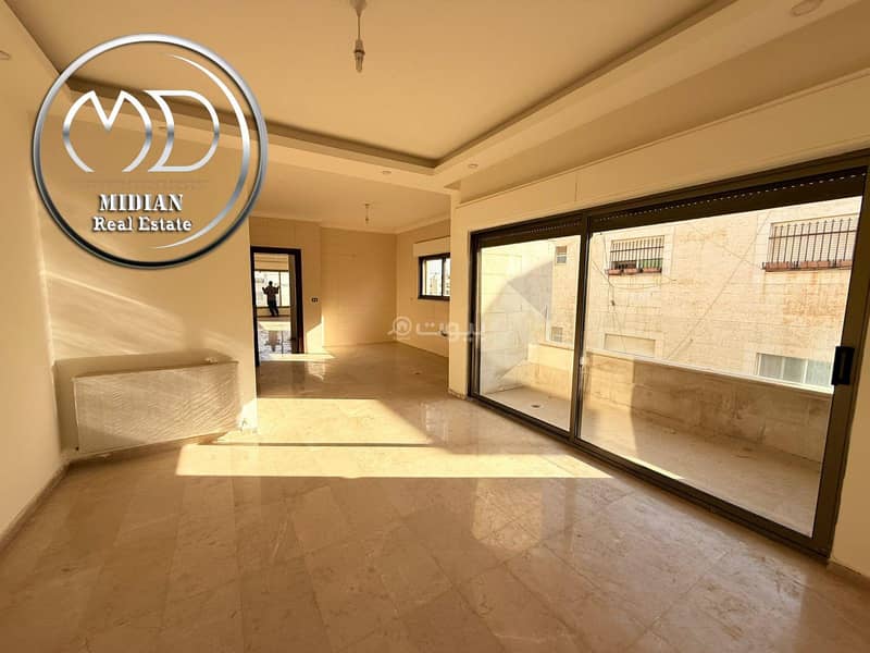 شقة مكونة من 3 غرف نوم للبيع في حيي السحب، عمان