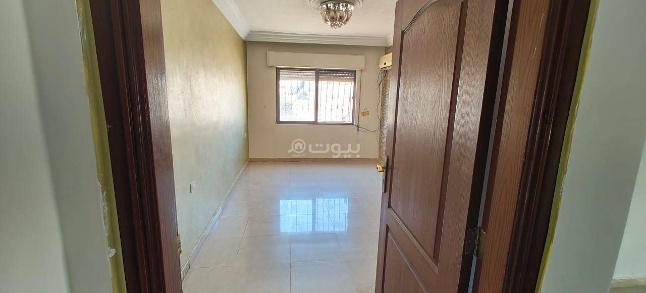 شقة مكونة من 3 غرف نوم للبيع في الدحيّة العاقصا، عمان