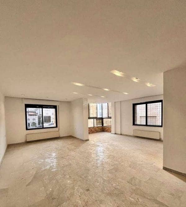 3 Bedrooms Apartment For Rent Dair Ghbar, Amman