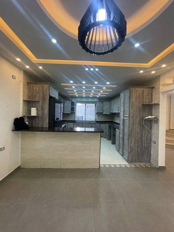 فيلا 5 غرف نوم للبيع في أبو نصير، عمان