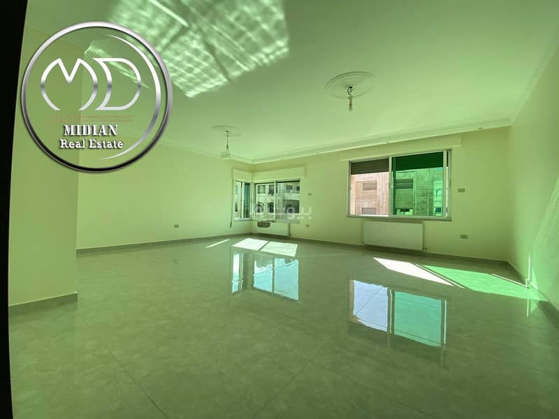 شقة من 3 غرف نوم للإيجار في رابية، عمان