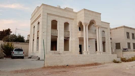 فیلا 5 غرف نوم للبيع في شفا بدران، عمان - فيلا مكونة من 5 غرف نوم للبيع في شفا بدران، عمّان