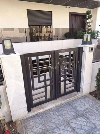 3 Bedroom Flat for Sale in Um Uthaynah, Amman - 3 Bedrooms Apartment For Sale in Um Uthaynah, Amman