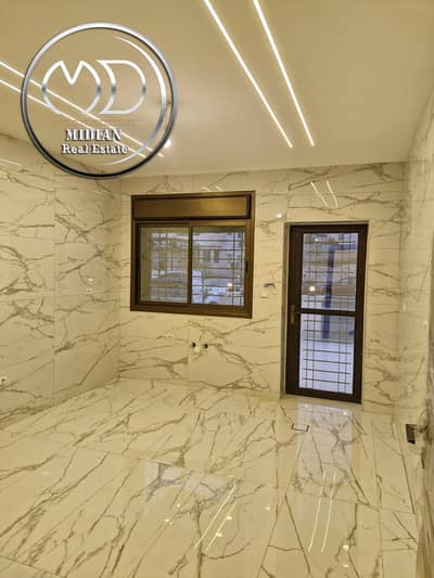 3 Bedroom Apartment for Sale in Dahyet Al Rasheed, Amman - 3 Bedrooms Apartment For Sale in Dahyet Al Rasheed, Amman