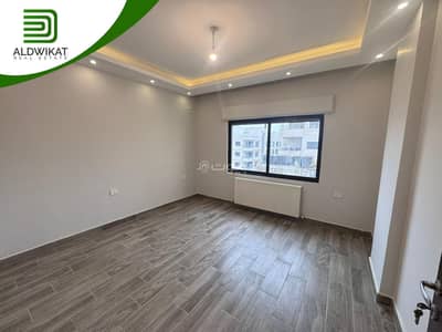 شقة 3 غرف نوم للبيع في شارع المطار، عمان - شقة مكونة من 3 غرف نوم للبيع في طريق المطار، عمان