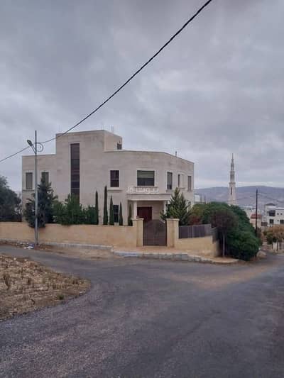 فیلا 4 غرف نوم للبيع في شفا بدران، عمان - 4 غرفة نوم فيلا للبيع شفا بدران، عمّان