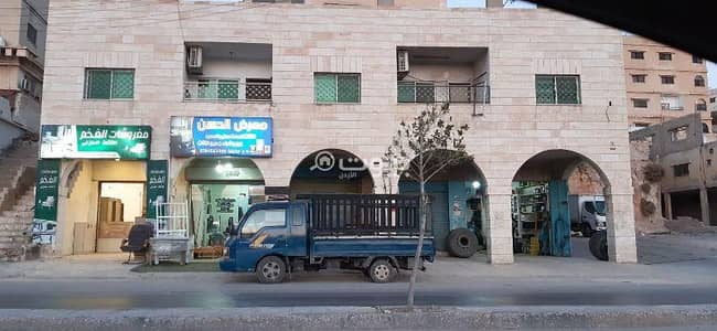 مکتب  للايجار في حي معصوم، الزرقاء - 0 غرف أخرى تجارية للايجار معصوم، الزرقاء