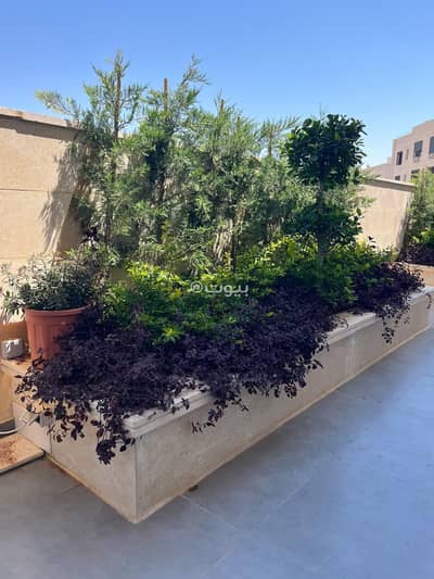 4 Bedroom Apartment for Sale in Qaryet Al Nakheel, Amman - 4 Bedrooms Apartment For Sale in Qaryet Al Nakheel, Amman