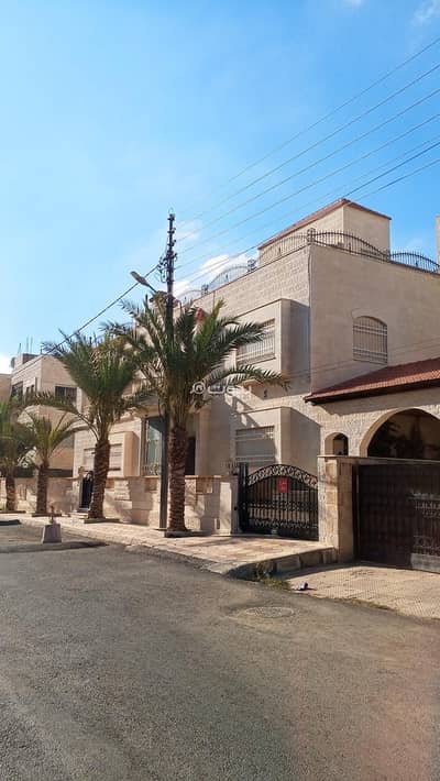 4 Bedroom Villa for Sale in Al Madinah Al Riyadiah, Amman - 4 Bedrooms Villas For Sale Al Madinah Al Riyadiah, Amman