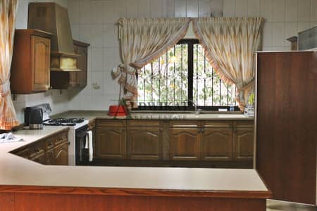 6 Bedroom Villa for Sale in Shmeisani, Amman - Photo