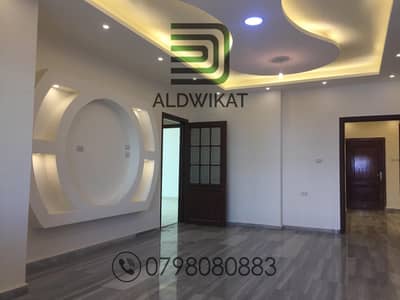 3 Bedroom Flat for Sale in Al Madinah Al Riyadiah, Amman - Photo