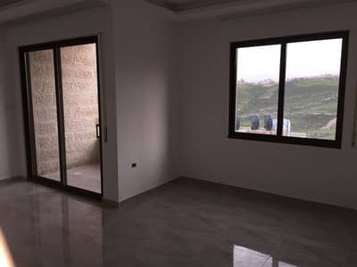 3 Bedroom Flat for Sale in Al Jubaiha, Amman - Photo