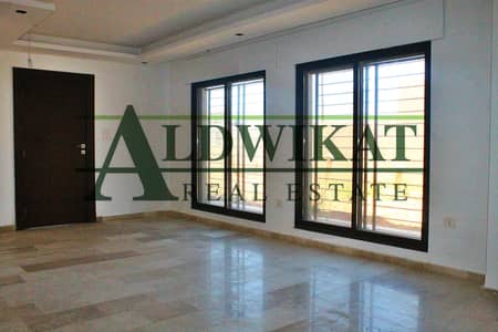 3 Bedroom Flat for Sale in Khalda, Amman - Photo