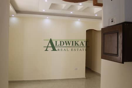 3 Bedroom Flat for Sale in Khalda, Amman - Photo