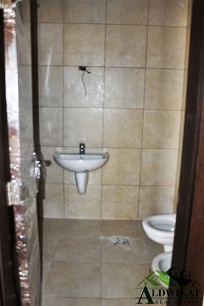 3 Bedroom Flat for Sale in Khalda, Amman - Photo