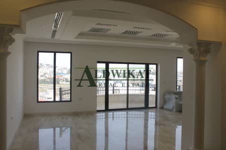 4 Bedroom Flat for Sale in Dabouq, Amman - Photo